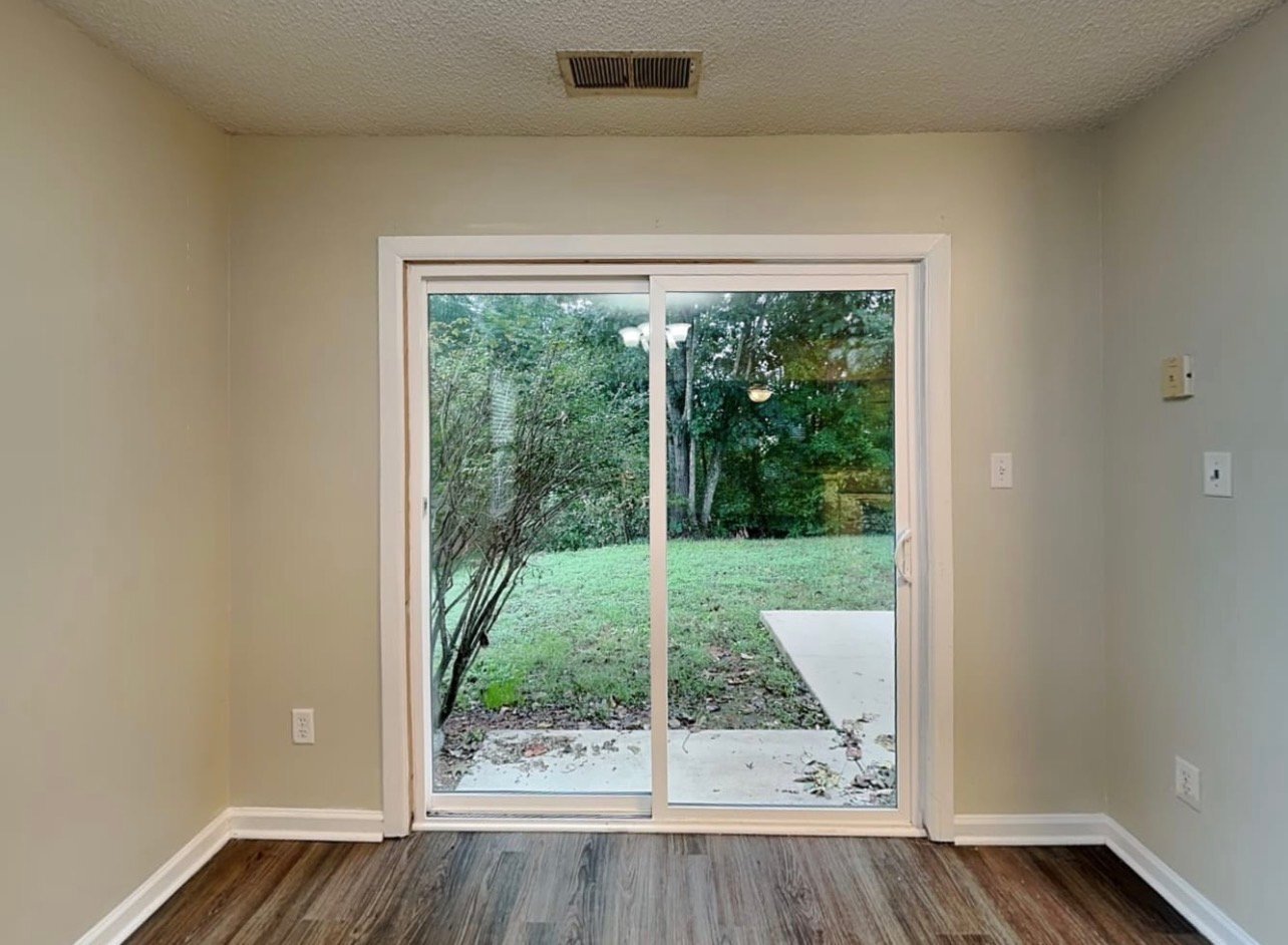 Building Photo - 10636 Greatford Ct