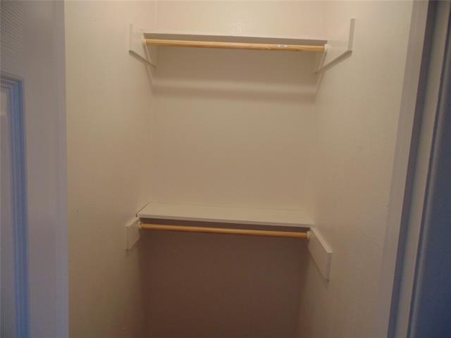 Building Photo - 7233 Martha Ln