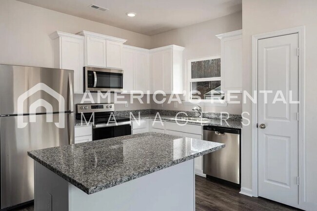 Building Photo - Coming Soon! Available to VIEW SOON!!