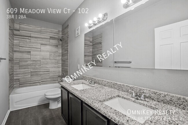 Building Photo - 609 Meadow View Ct