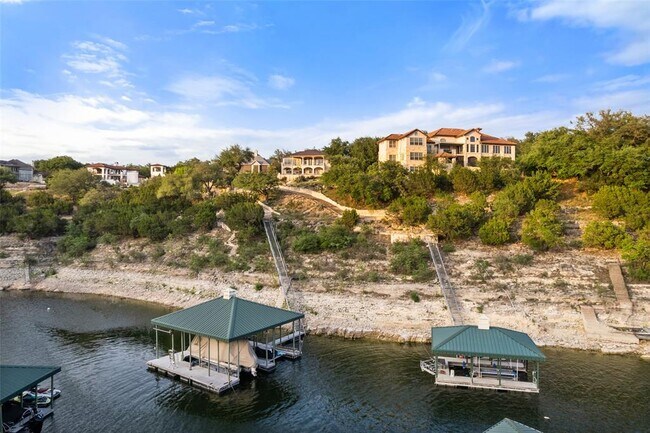 Building Photo - 17813 Kingfisher Ridge Dr