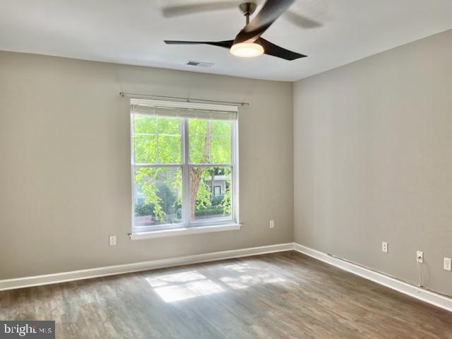 Building Photo - 501 Hungerford Dr
