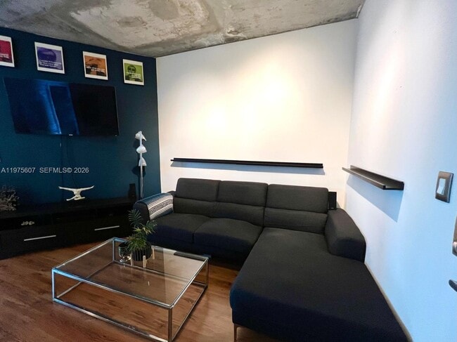 Building Photo - 690 SW 1st Ct