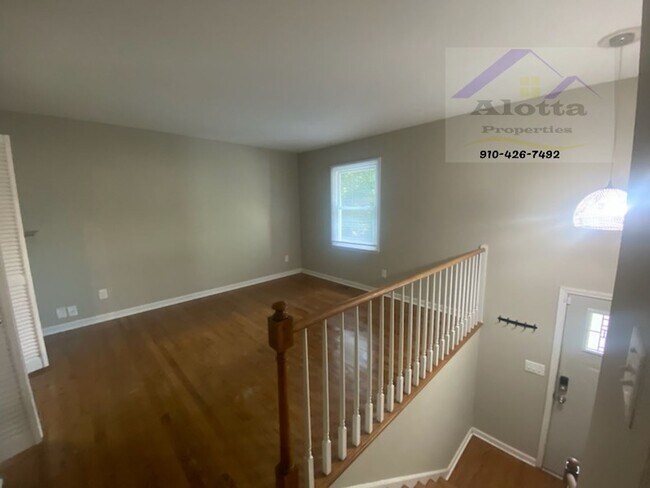 Building Photo - 5312 Bluewater Pl