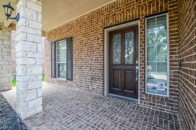 Building Photo - 26011 Pebble Terrane Ln