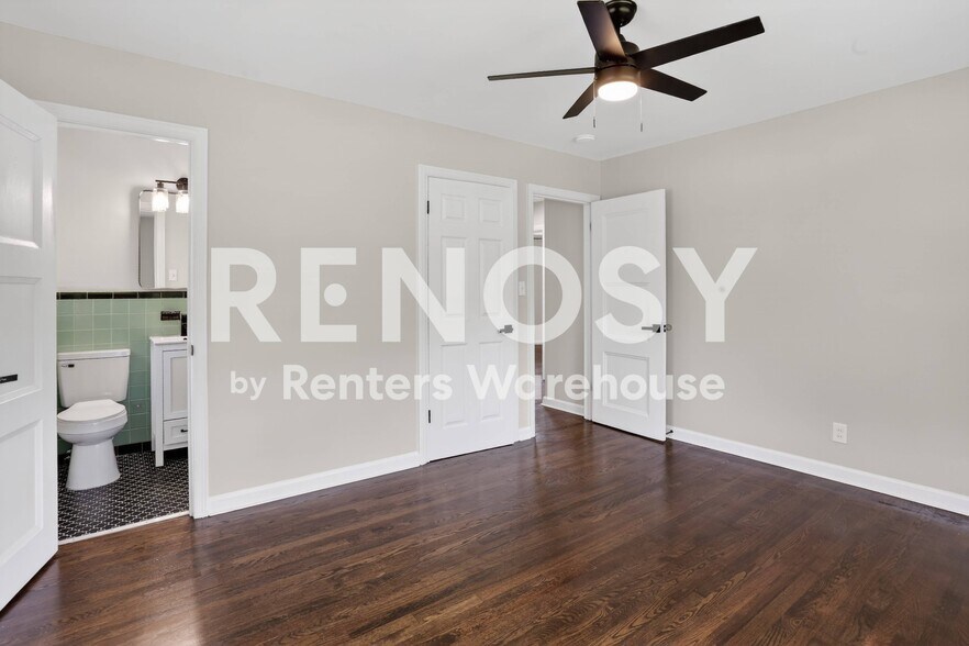 Building Photo - 3081 Glendale Ct