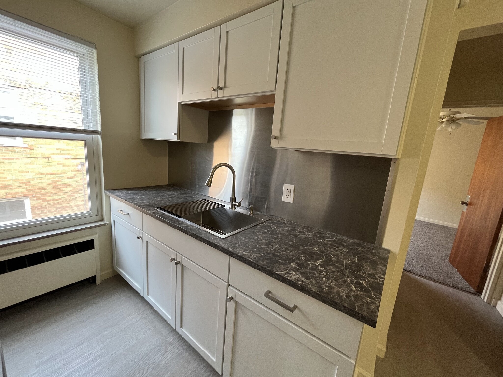 Building Photo - 6842 Montgomery Rd