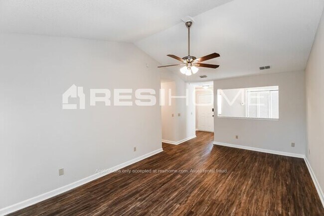 Building Photo - HOME FOR RENT!!