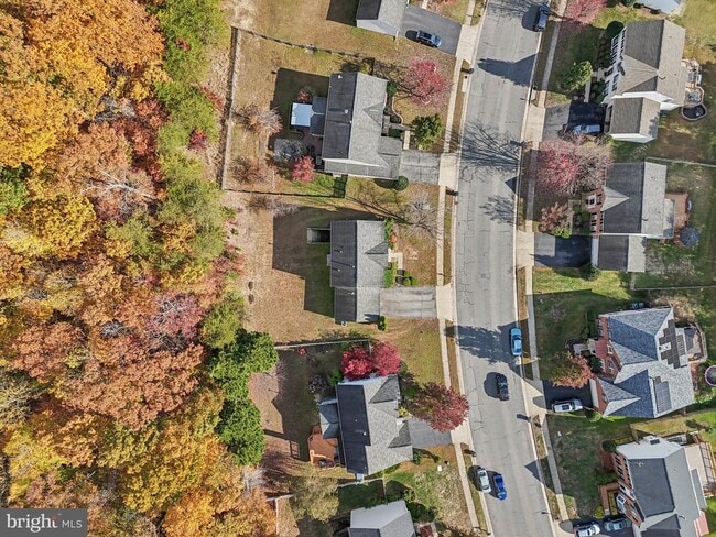 Building Photo - 2880 Myrtlewood Dr