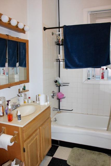 Building Photo - 465 Park