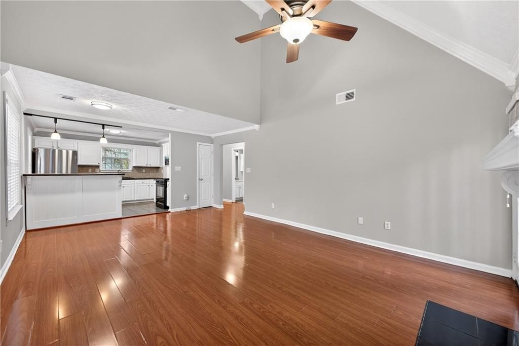 Building Photo - 1418 Shiloh Way NW