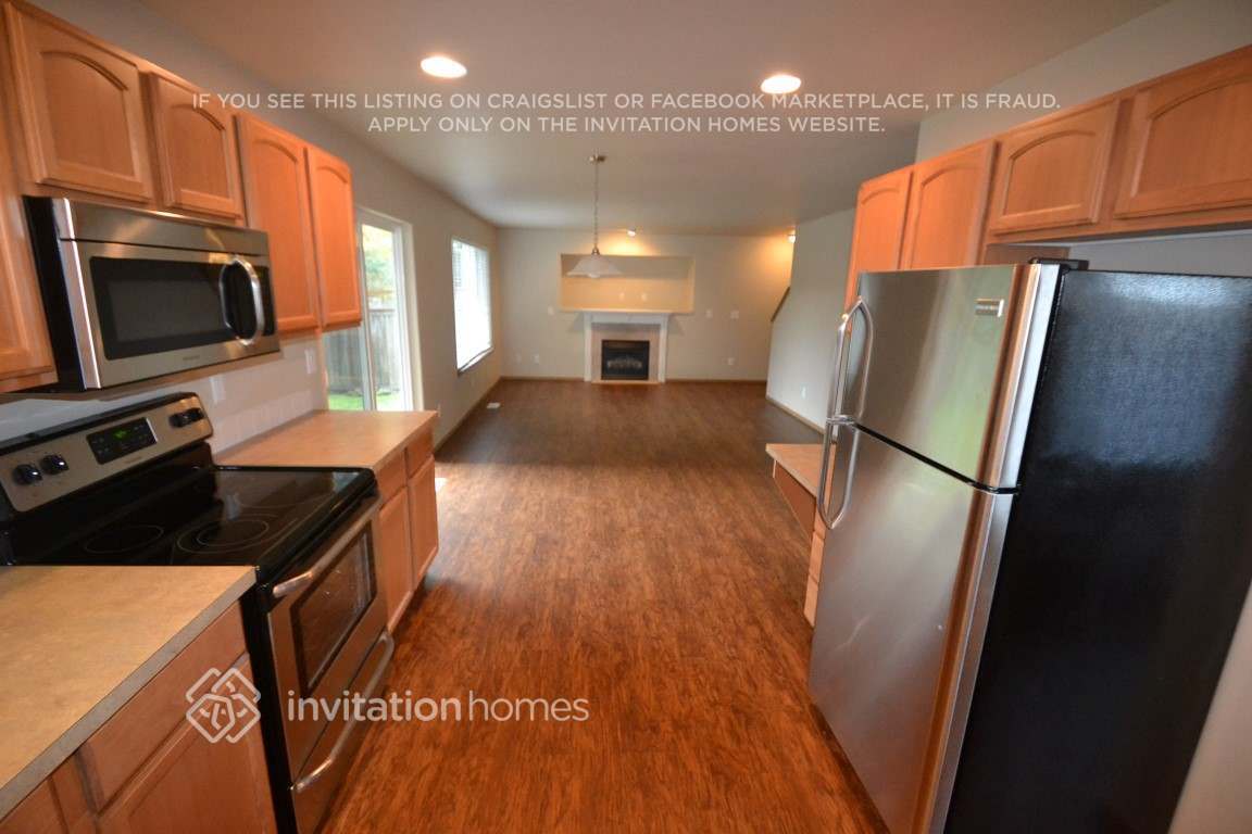 Building Photo - 8514 186th St Ct E