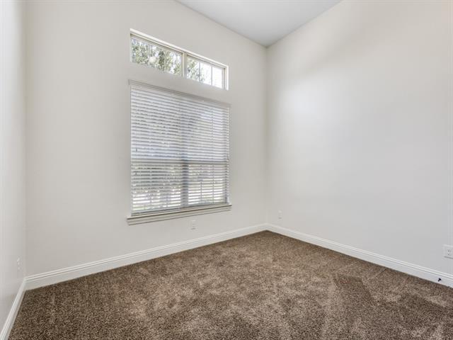 Building Photo - 10625 Musketball Pl