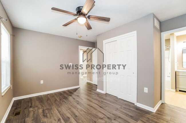 Building Photo - 673 Gilbert St