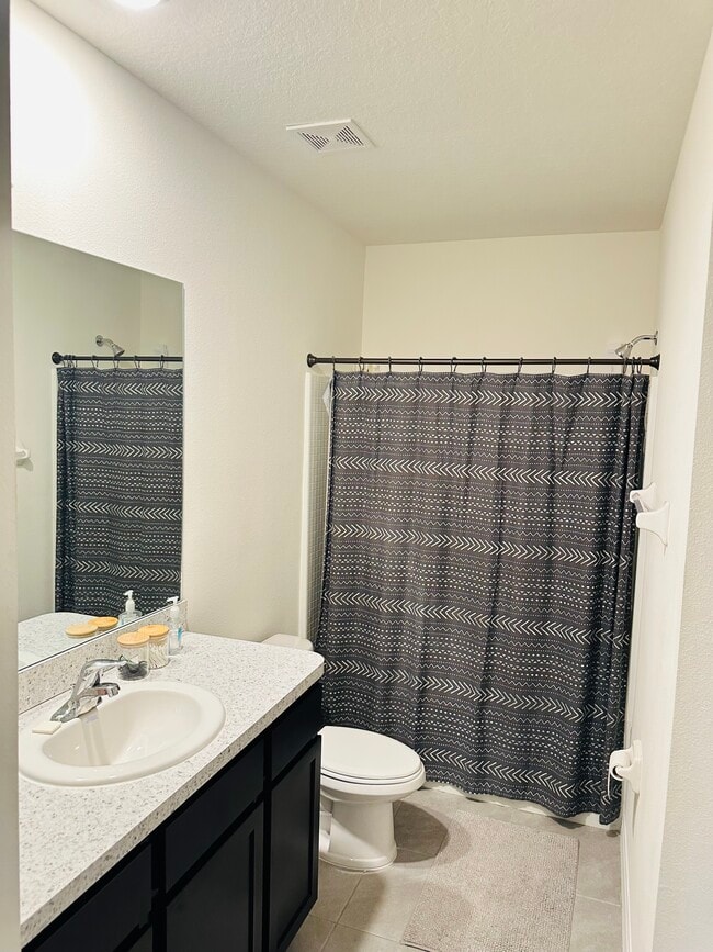 Building Photo - 194 Mangrove Shade Cir