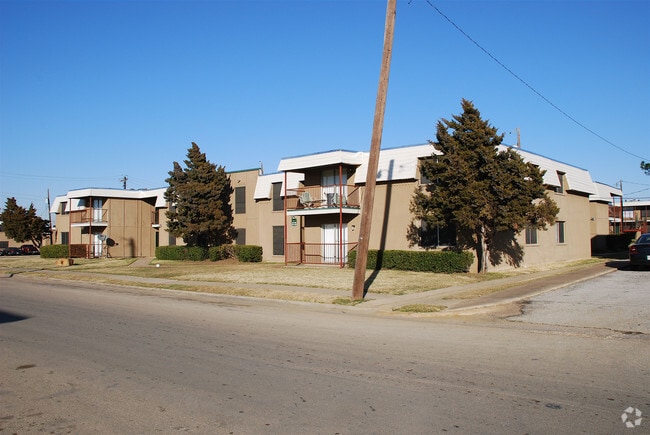 Primary Photo - Denton North 1