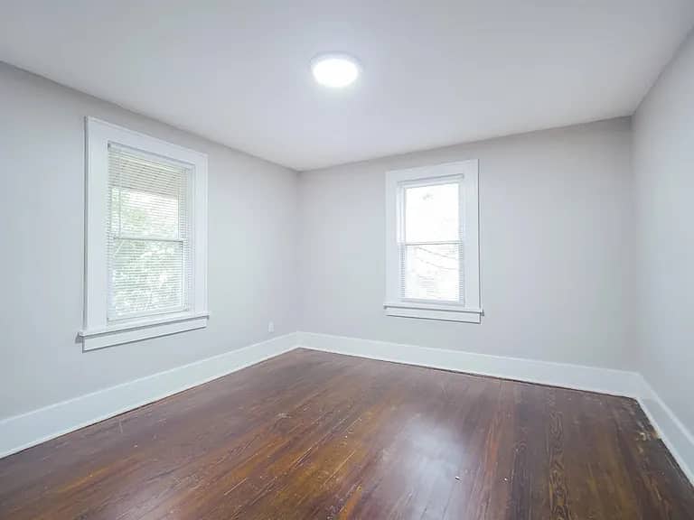 Building Photo - 712 Noah Ave