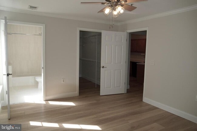 Building Photo - 13109 Millhaven Pl