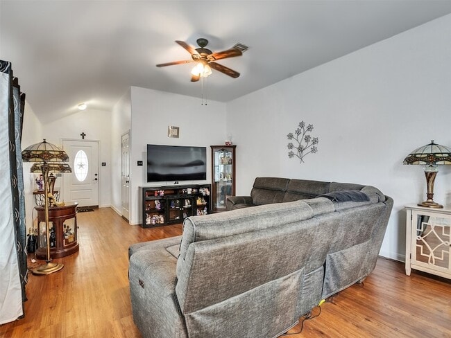 Building Photo - 2650 Bammelwood Dr