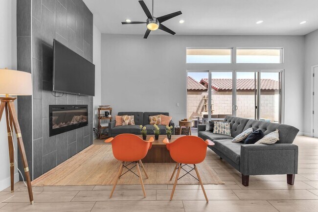 Building Photo - 51855 Avenida Juarez