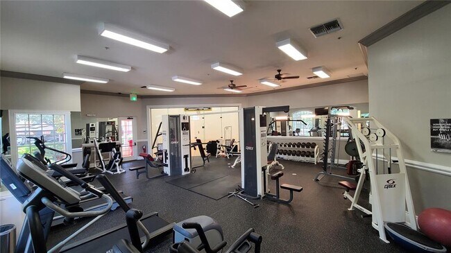 Building Photo - 4170 Central Sarasota Pkwy