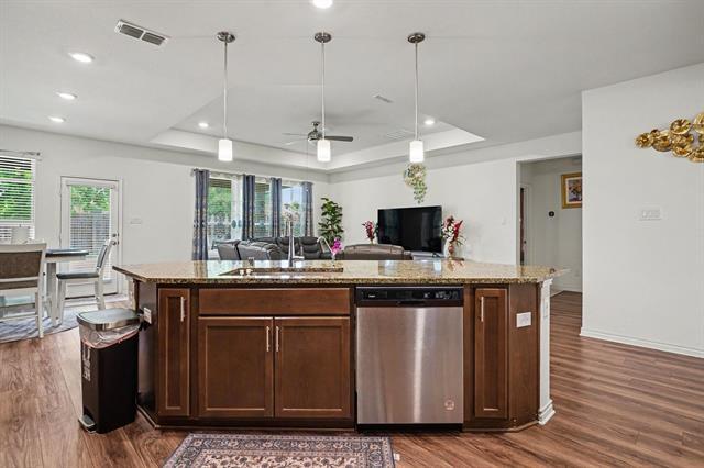 Building Photo - 8825 Landergin Mesa Dr