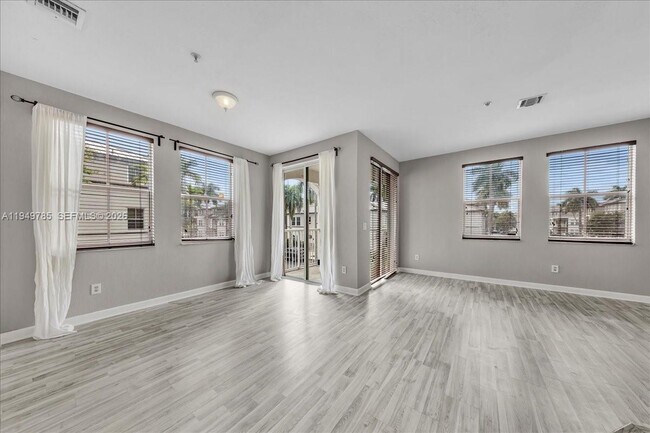 Building Photo - 4341 SW 160th Ave