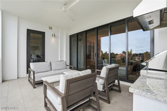 Building Photo - 1125 Central Ave