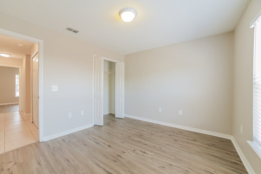 Building Photo - 4712 Newbourne Way