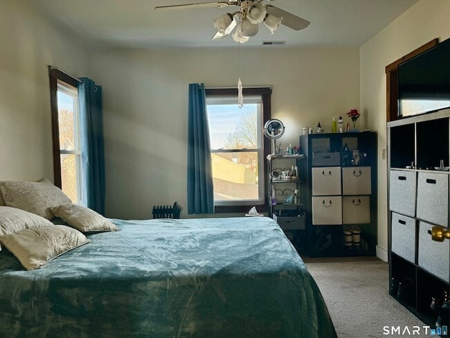 Building Photo - 156 Fair St