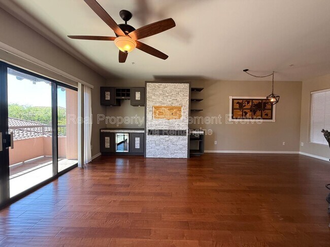 Building Photo - 20660 N 40th St