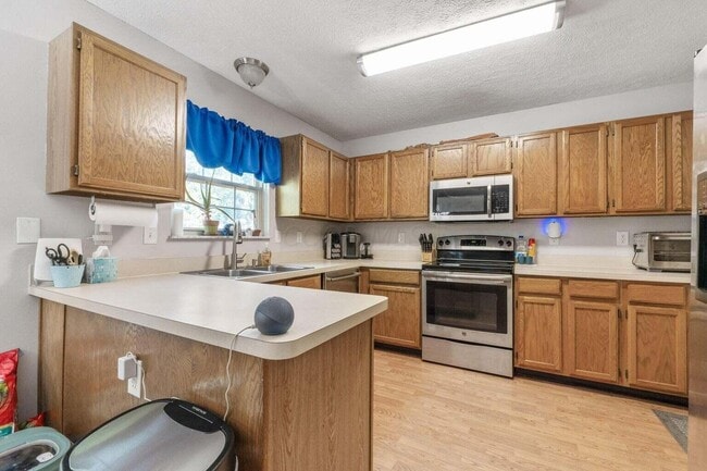 Building Photo - 1138 Devlin Ct