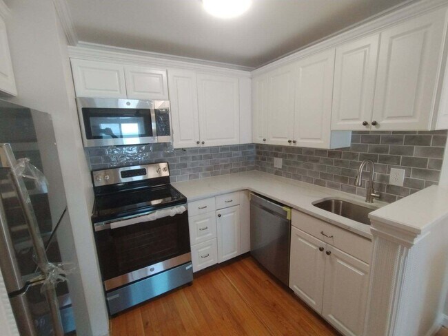 Building Photo - 505 Revere Beach Blvd