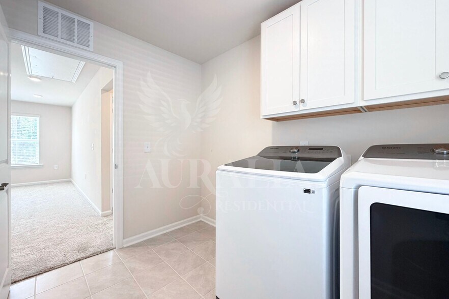 Building Photo - 5701 Agrinio Way