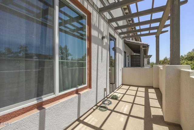 Building Photo - 395 Townsite Promenade
