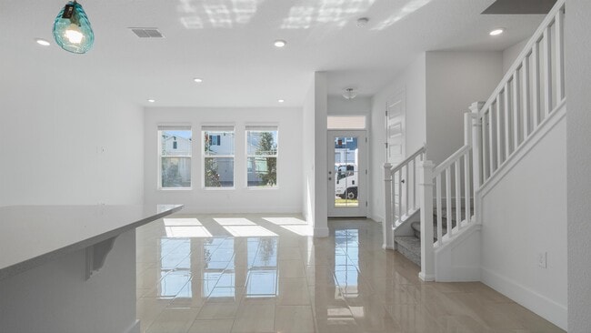 Building Photo - 15318 Lebeau Lp