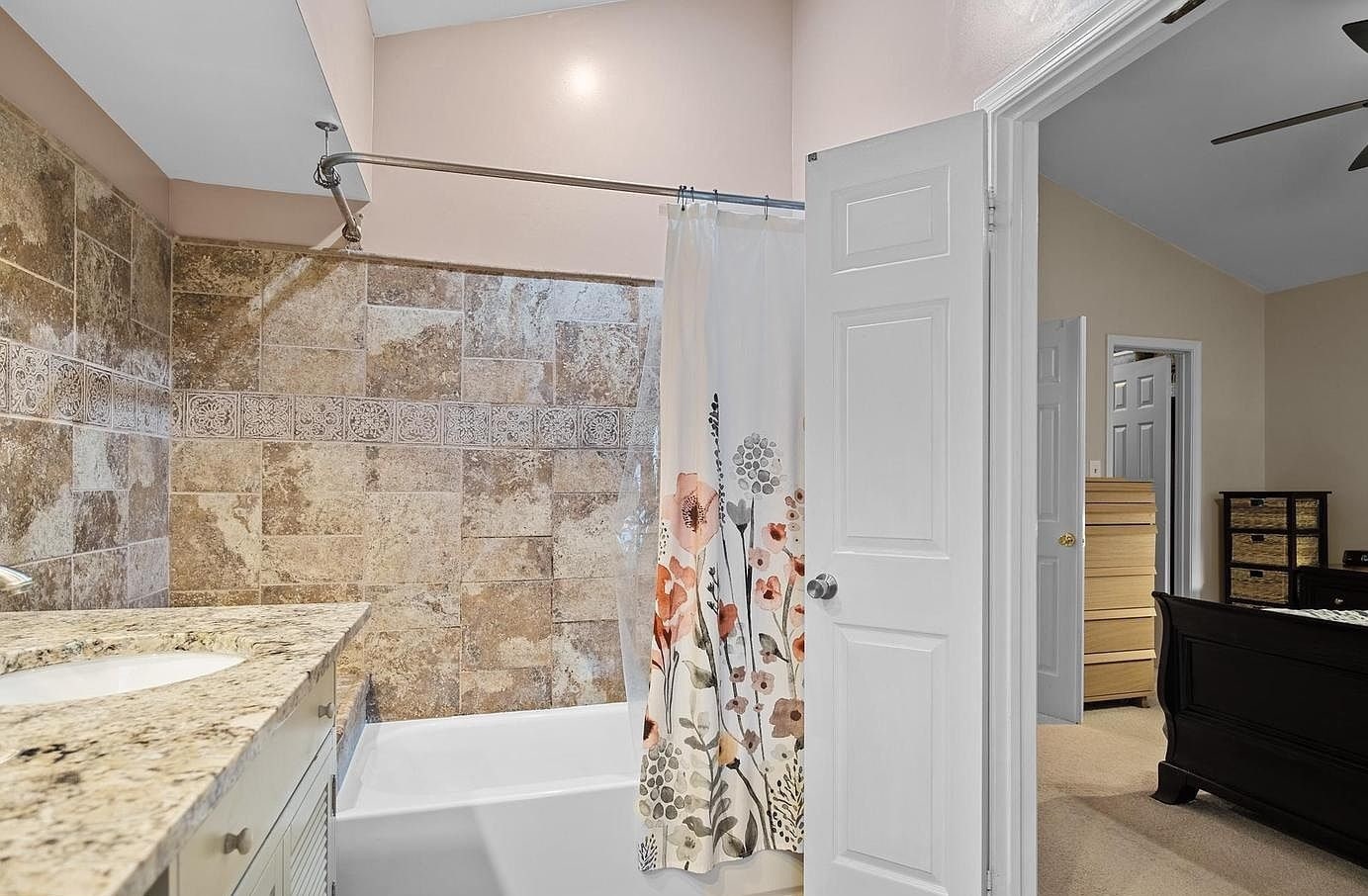 Building Photo - 5516 Virgin Rock Rd