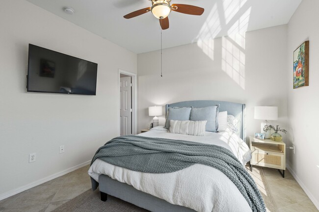 Master Bedroom - 23600 Walden Center Dr