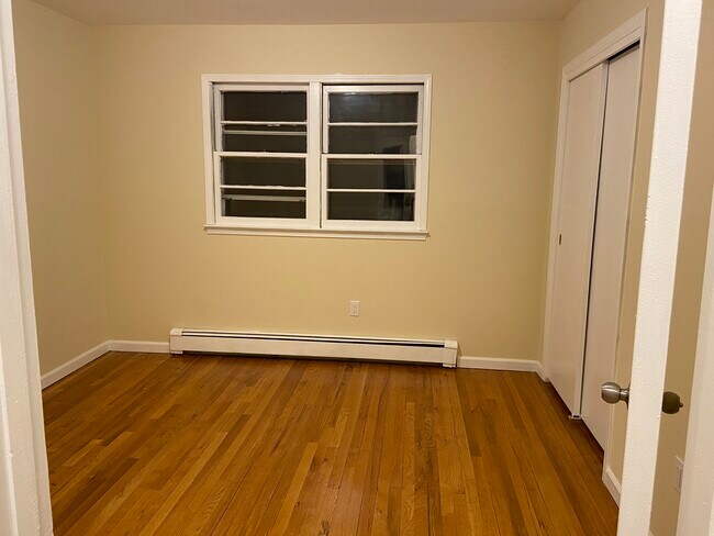 Building Photo - Rental by Owner