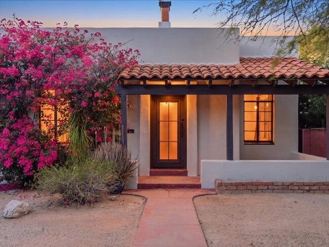 Building Photo - Charming Mission Style Home with Guest House & One Block from Arizona Inn