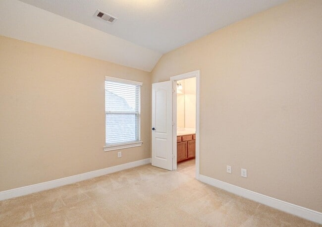 Building Photo - 199 Pinto Point Dr