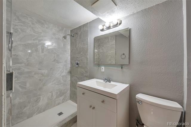 Building Photo - 2607 E 14th Ave