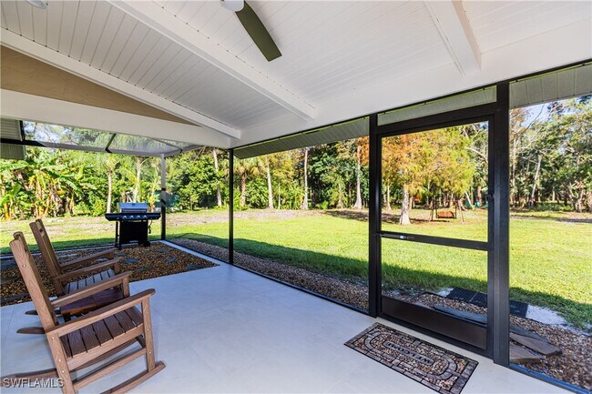 Building Photo - 3511 17th Ave SW