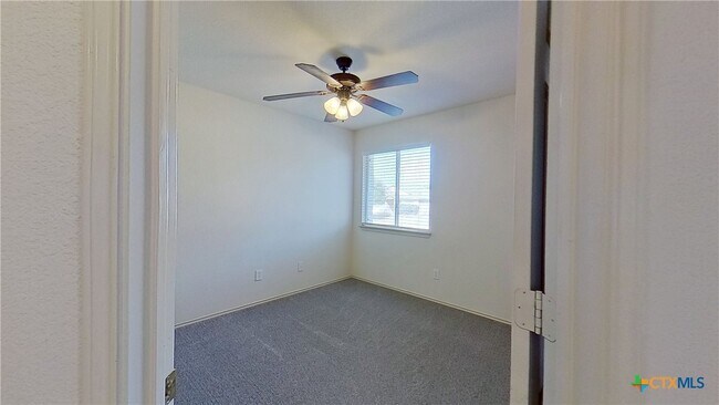 Building Photo - 1119 Whitley Dr