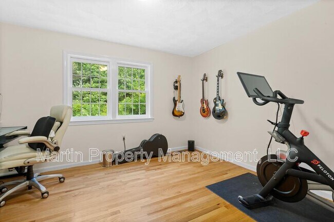 Building Photo - 88 Providence Rd