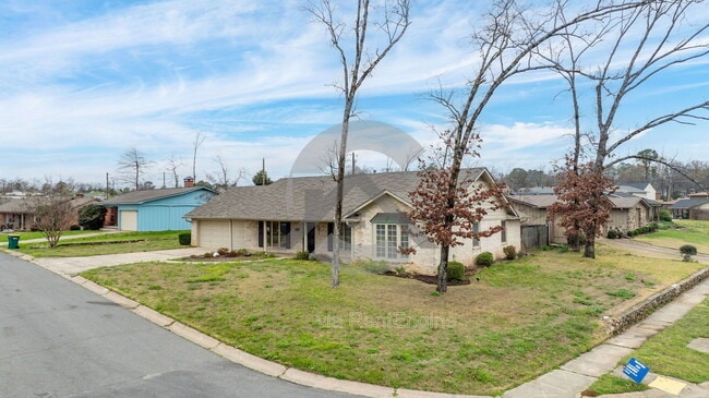 Building Photo - 9812 Coppersmith Ln