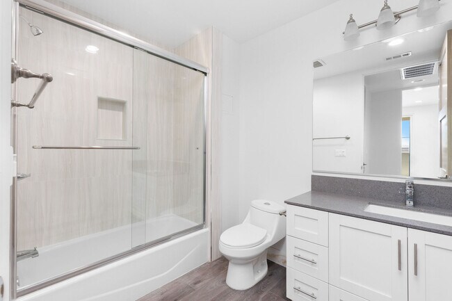 Building Photo - 4440 W 153rd St