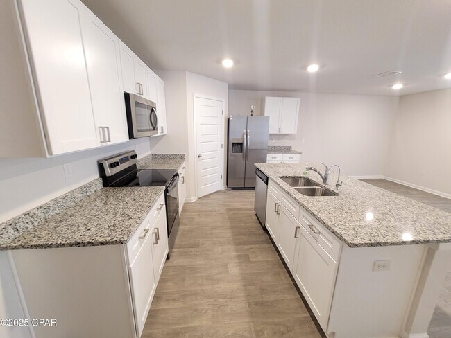 Building Photo - 4745 Firefly Ln