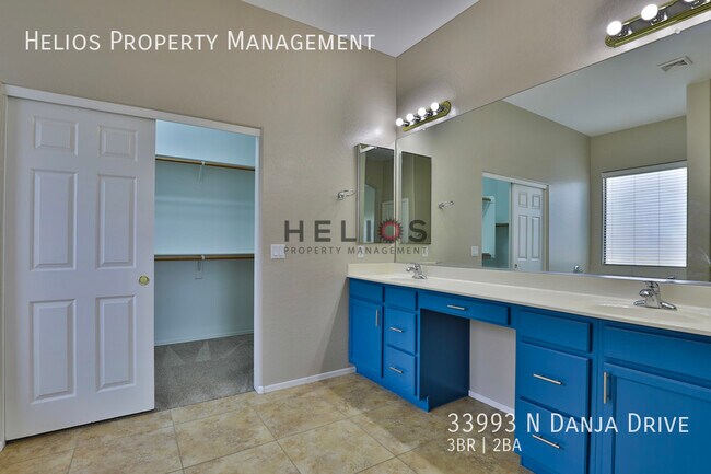 Building Photo - 33993 N Danja Dr
