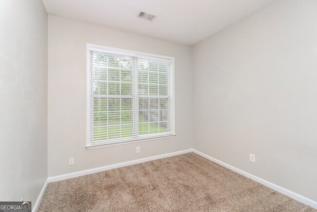 Building Photo - 3038 Donamire Ct NW